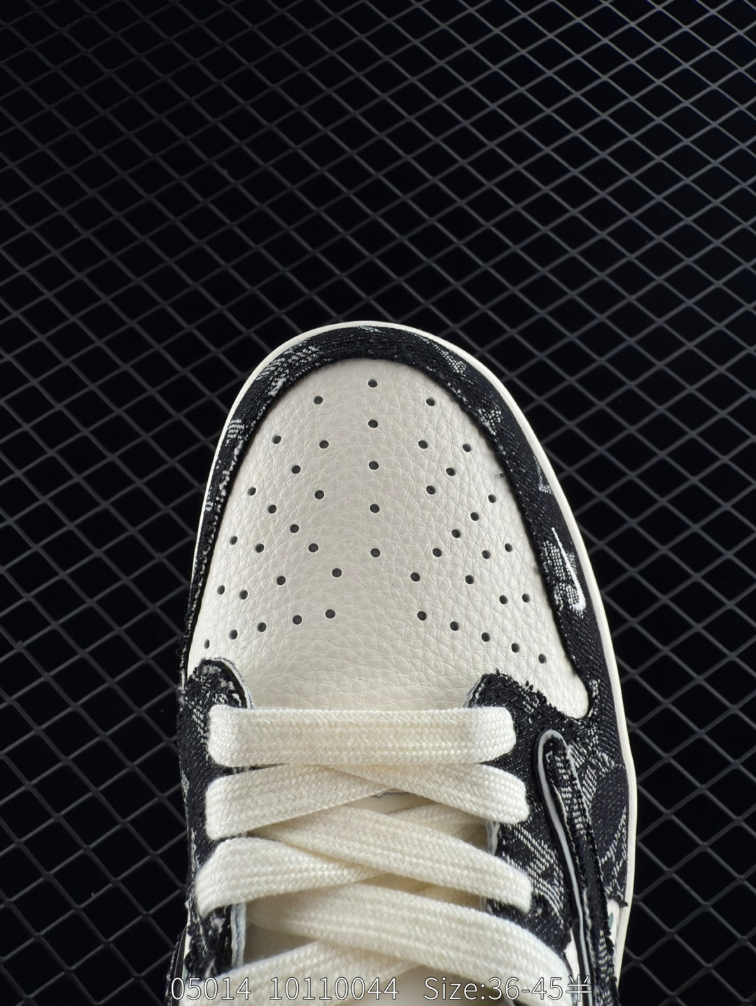 Travis Scott x Air Jordan 1 ” Reverse Mocha “